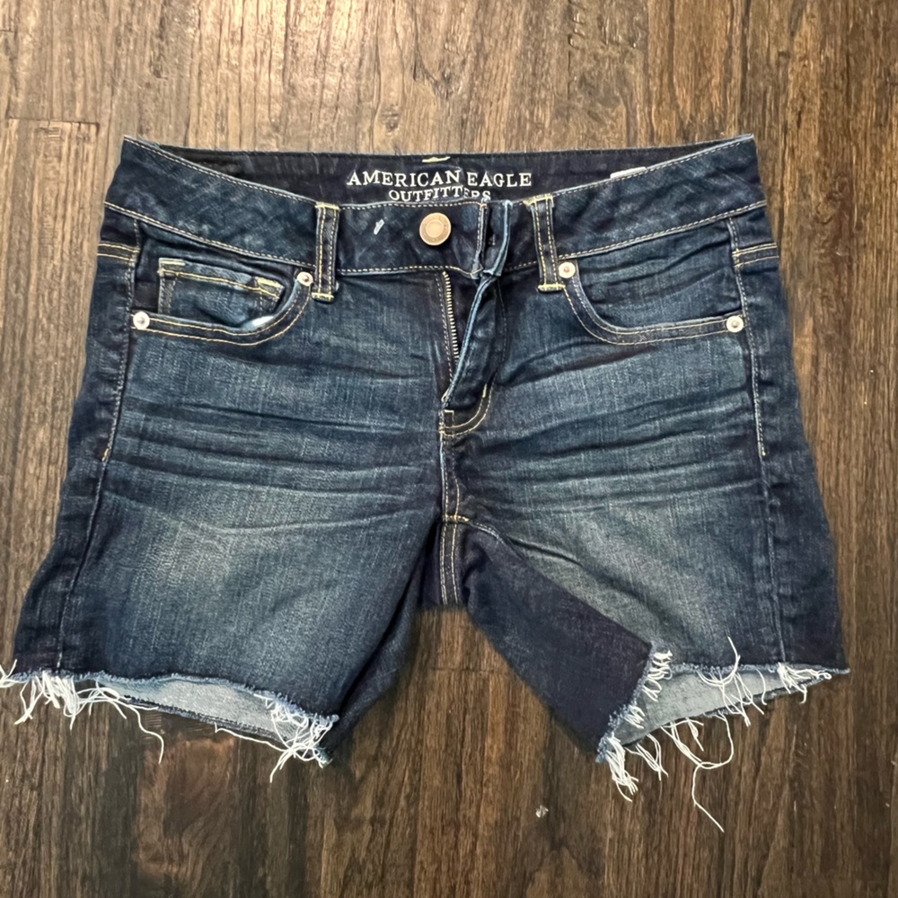 American Eagle Jean Shorts. Sz8